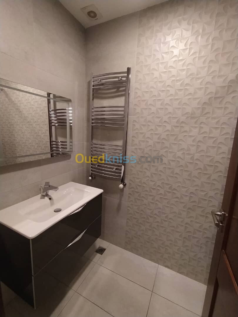 Location Appartement F3 Alger Hydra