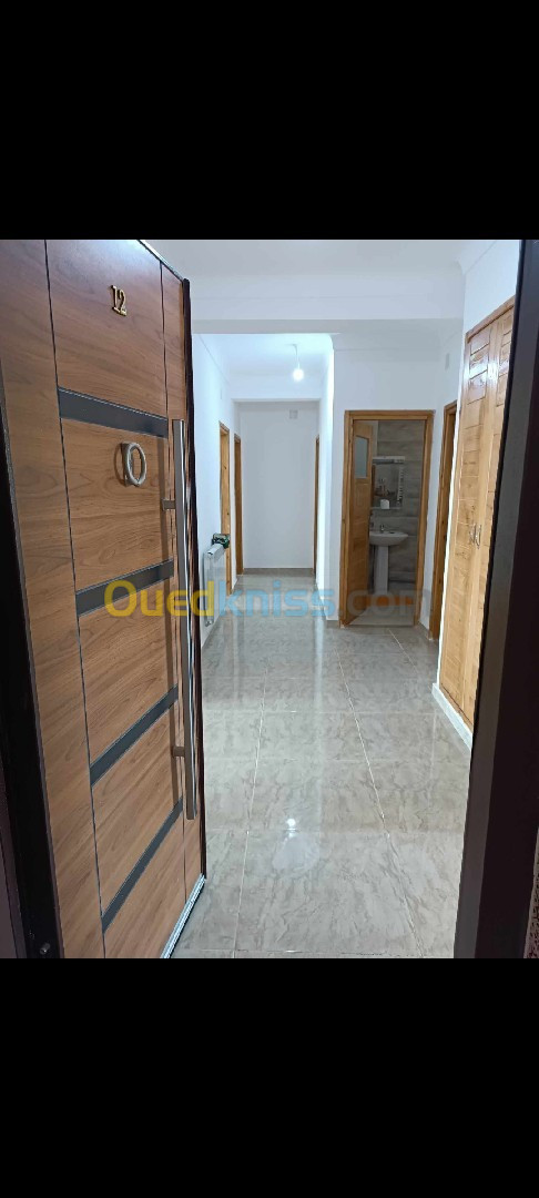 Location Appartement F5 Alger Ain benian