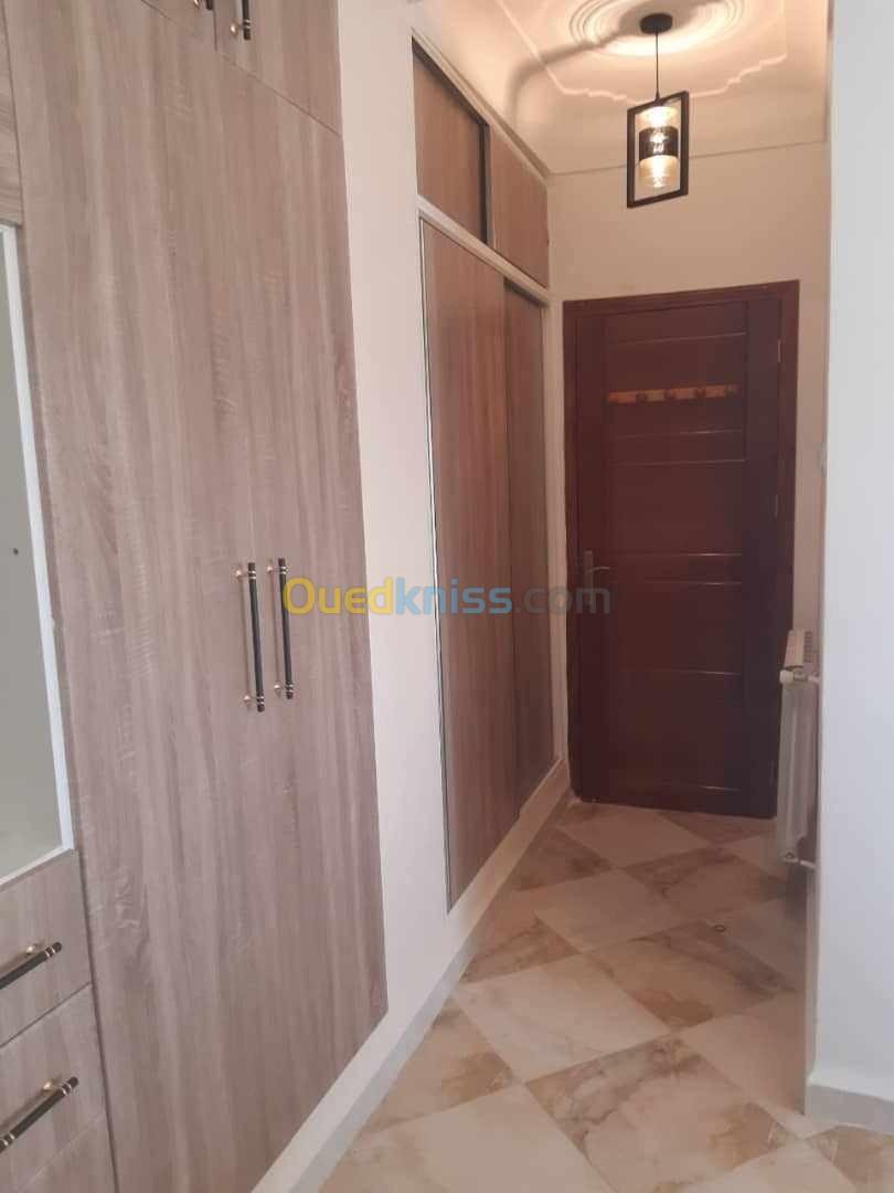 Vente Appartement F4 Alger Bordj el bahri