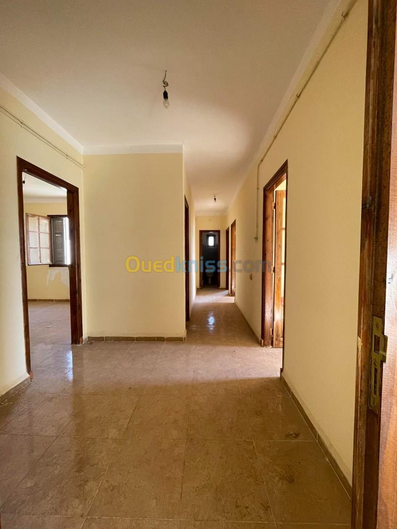 Vente Appartement F4 Alger Bordj el bahri