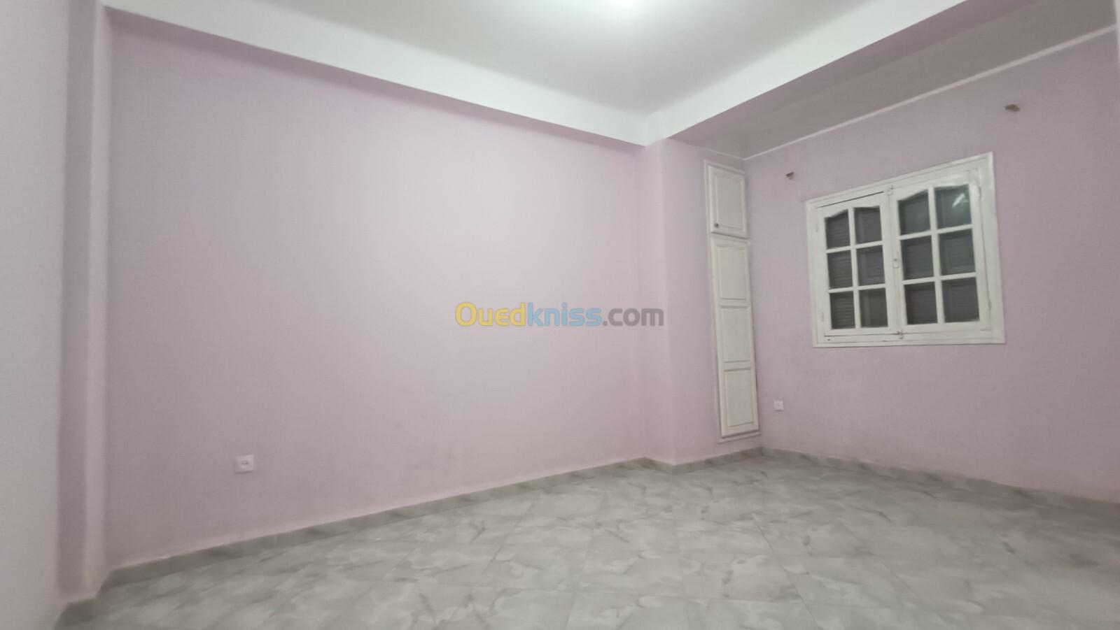 Vente Appartement F3 Alger Bordj el bahri