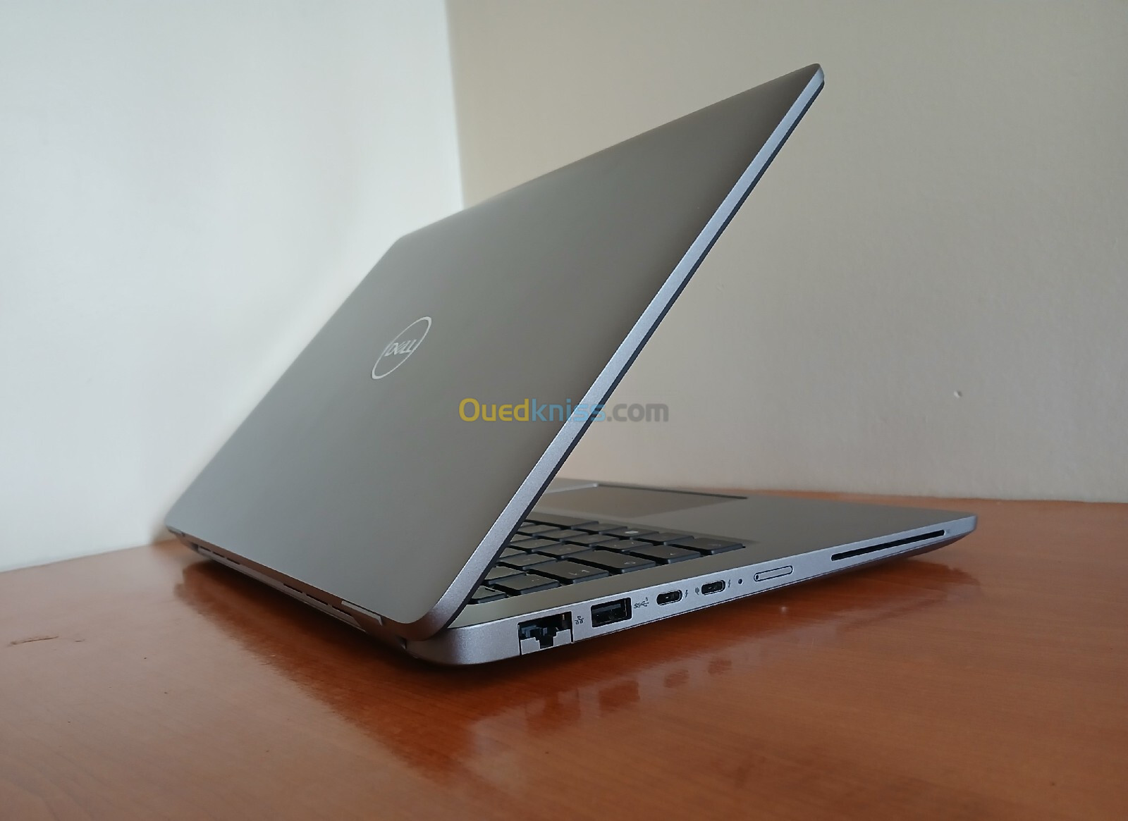 Dell latitude 5440 i5 1345U 