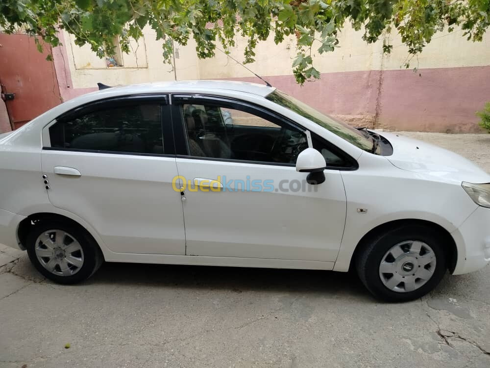 Chevrolet Sail 4 portes 2012 