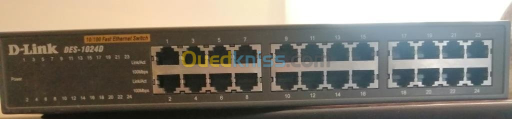 dlink des 1024D  switch