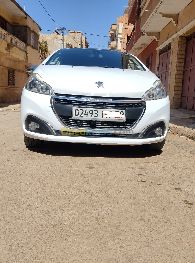 Peugeot 208 2017 Allure Facelift