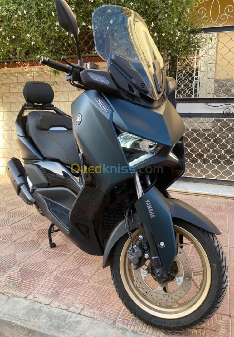 Yamaha X max 2024