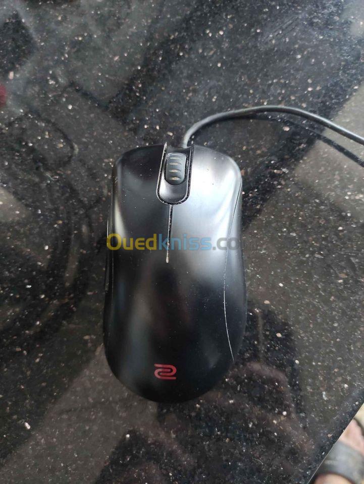 zowie ec2-b