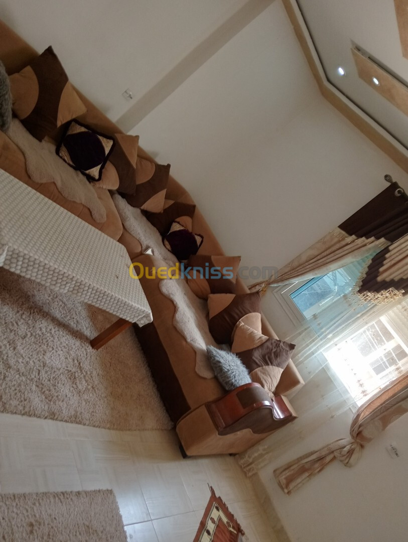 Location Appartement F3 Ouargla Hassi messaoud