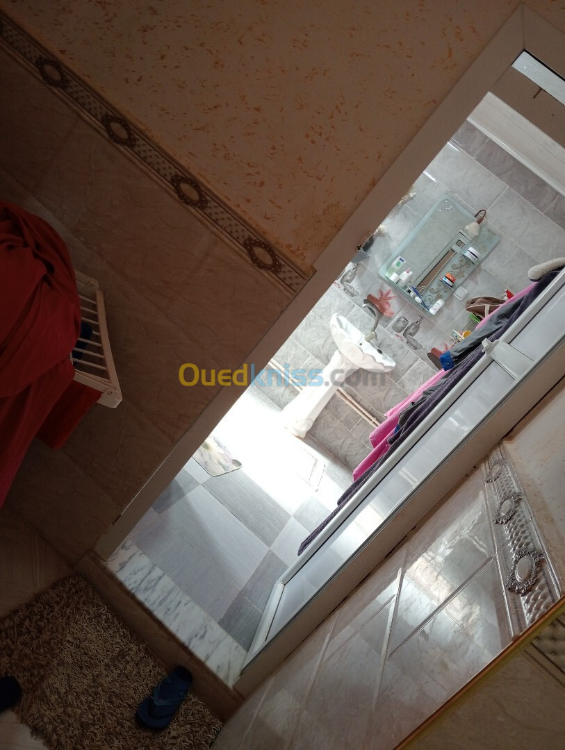 Location Appartement F3 Ouargla Hassi messaoud