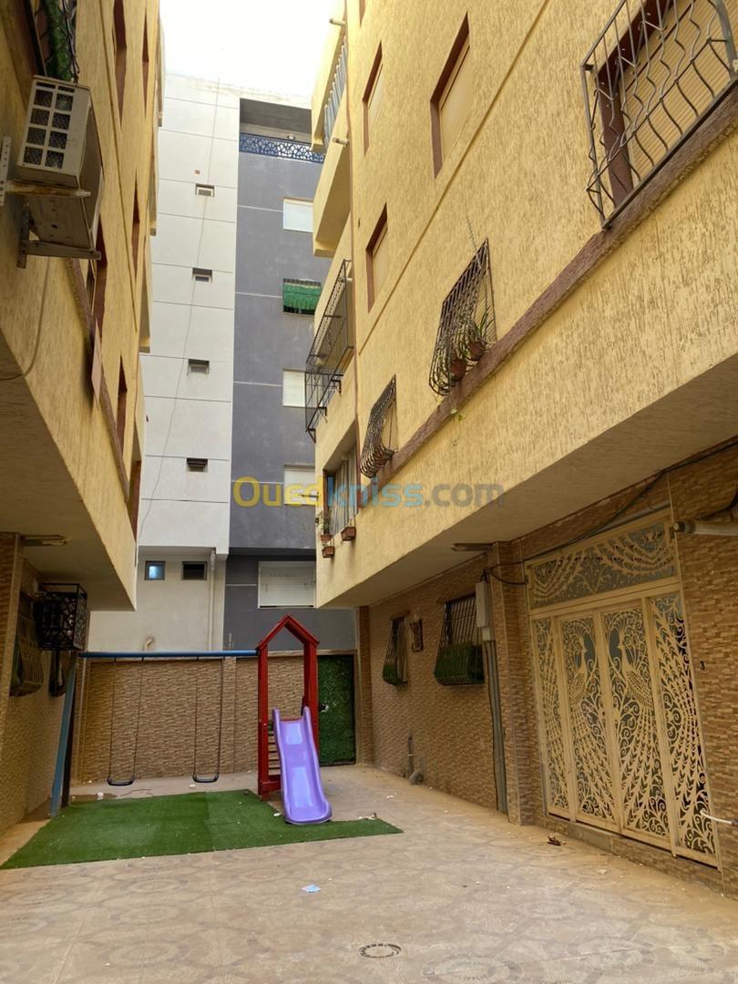 Vente Appartement F8 Alger Bordj el kiffan