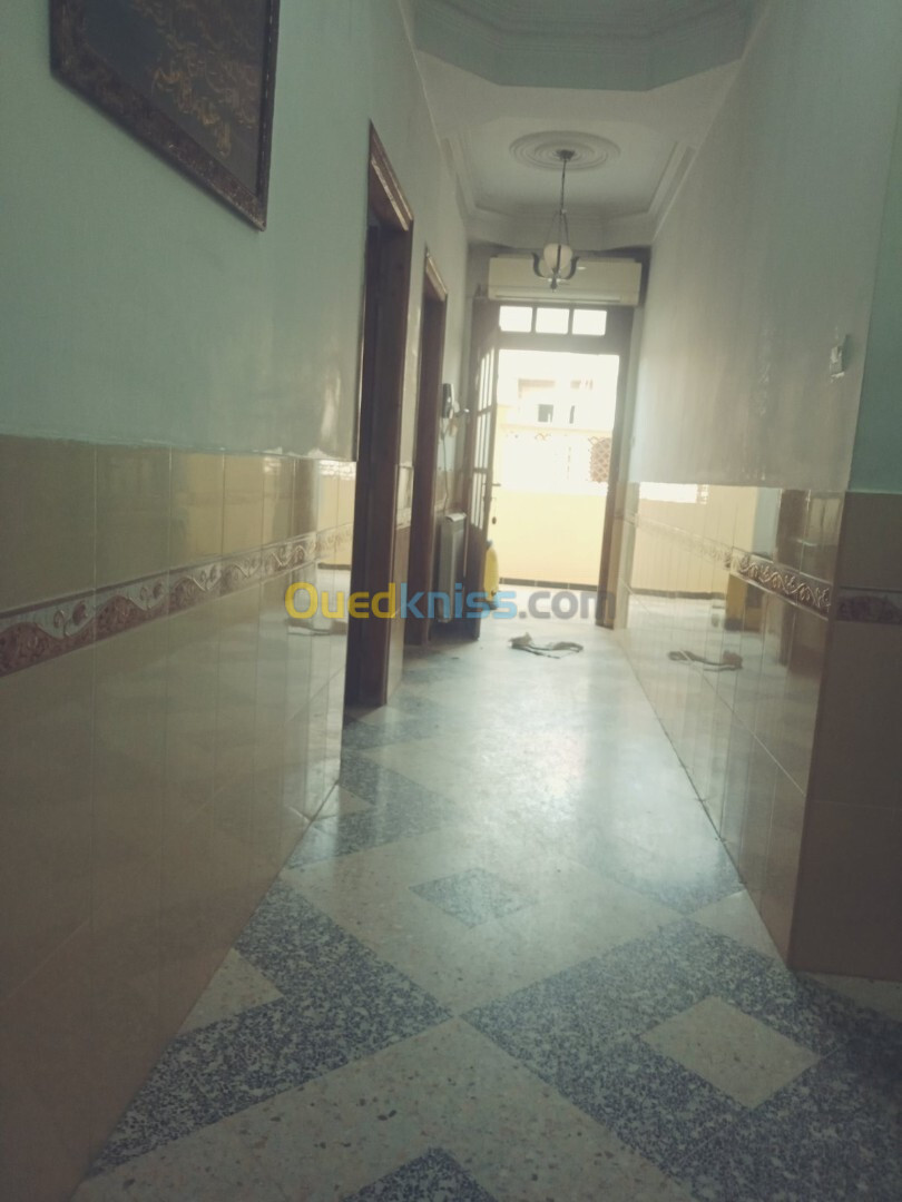 Location Niveau De Villa F3 Alger Draria