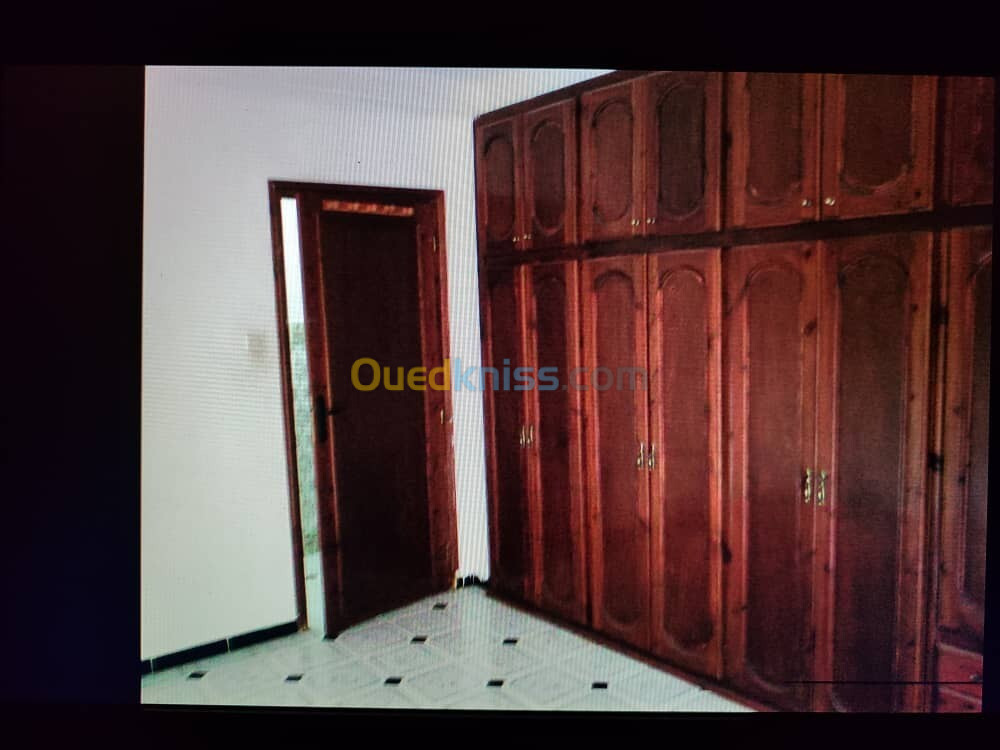 Location Appartement F5 Alger Draria