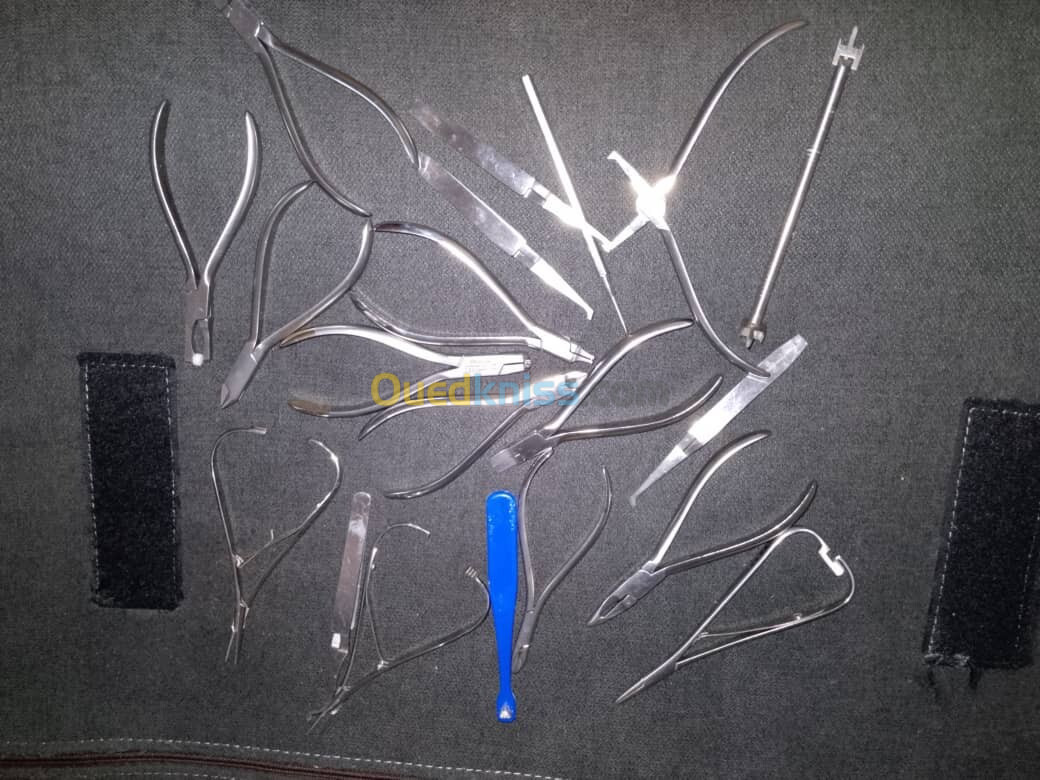 Outils dentistes 