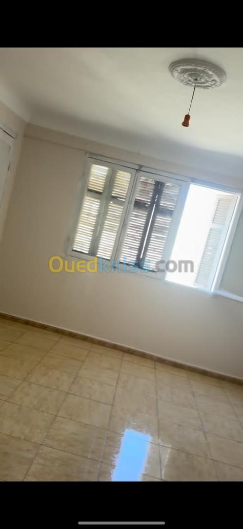 Vente Appartement F5 Mostaganem Sidi lakhdaara