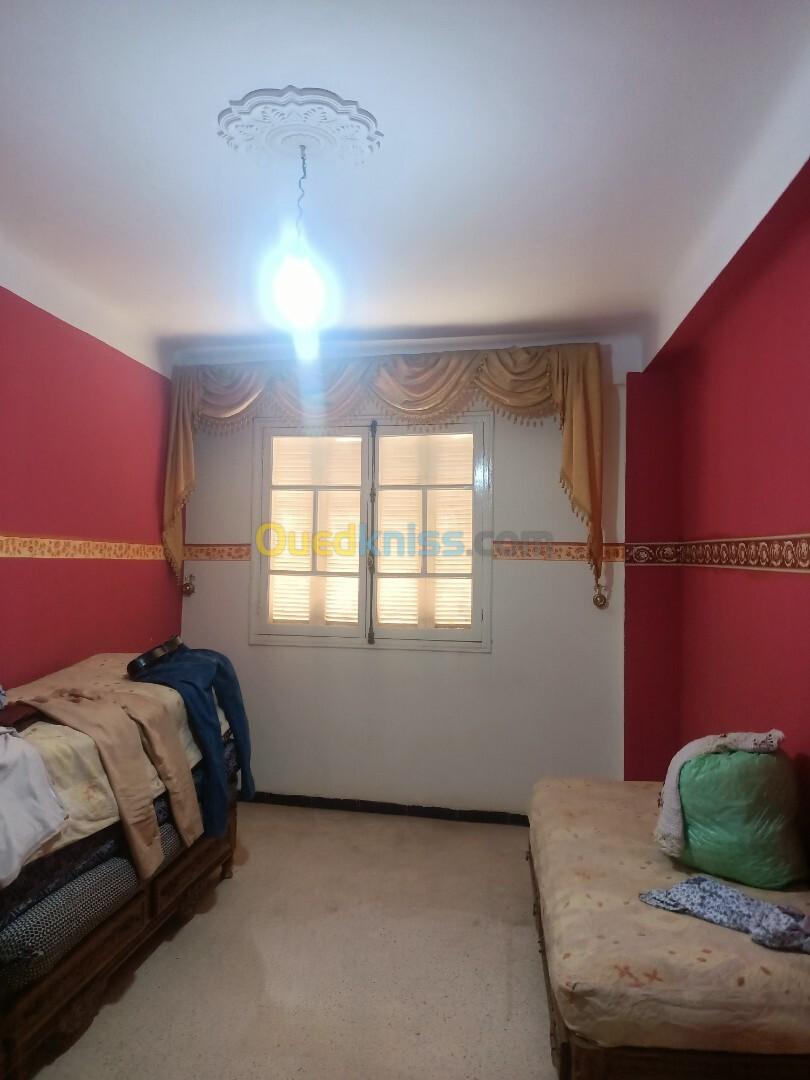 Vente Appartement F05 Tipaza Kolea