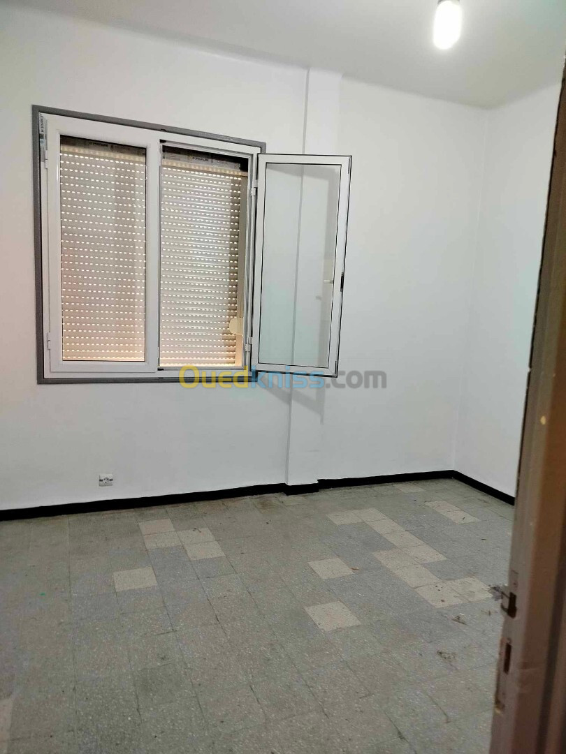 Location Appartement F3 Alger Dar el beida