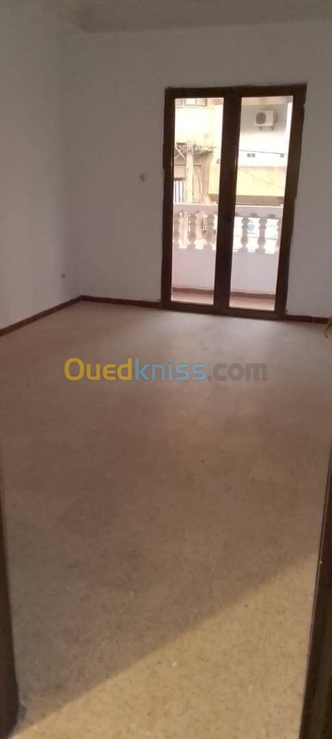 Vente Appartement F4 Alger Kouba