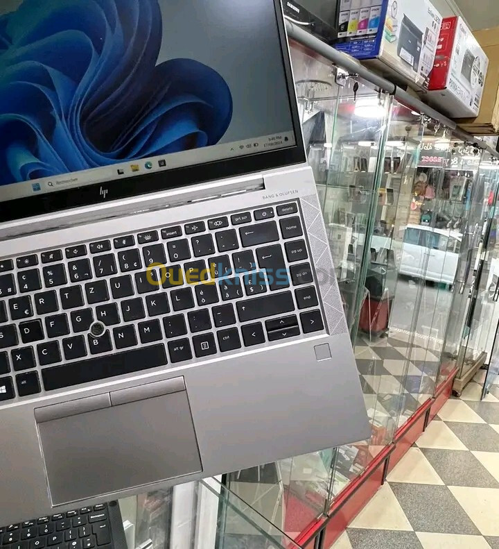 UltraBook HP ELITEBOOK 845 G7