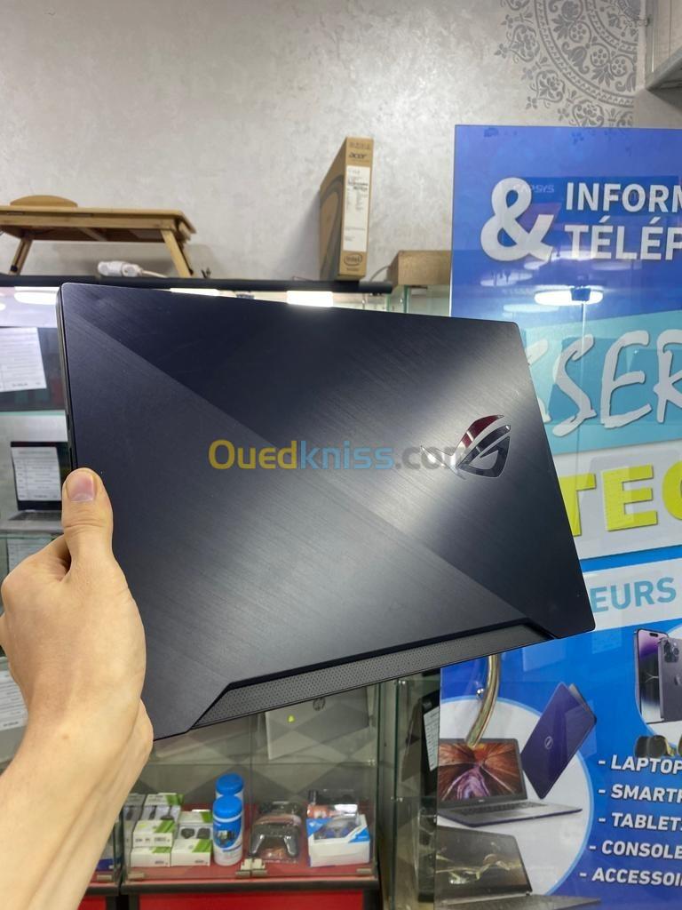 Asus Zephyrus M Intel Core i7-9750H-16GB - 1024GB SSD 15.6" FUHD 240Hz  NVIDIA GeForce RTX_2070_8GB.