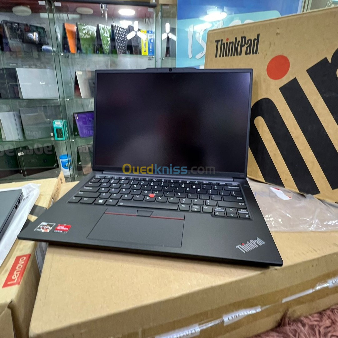 UltraBook Lenovo Thinkpad E14 Gen5  