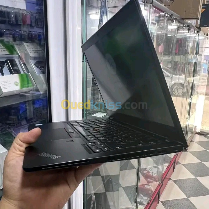 UltraBook Lenovo Thinkpad X390 