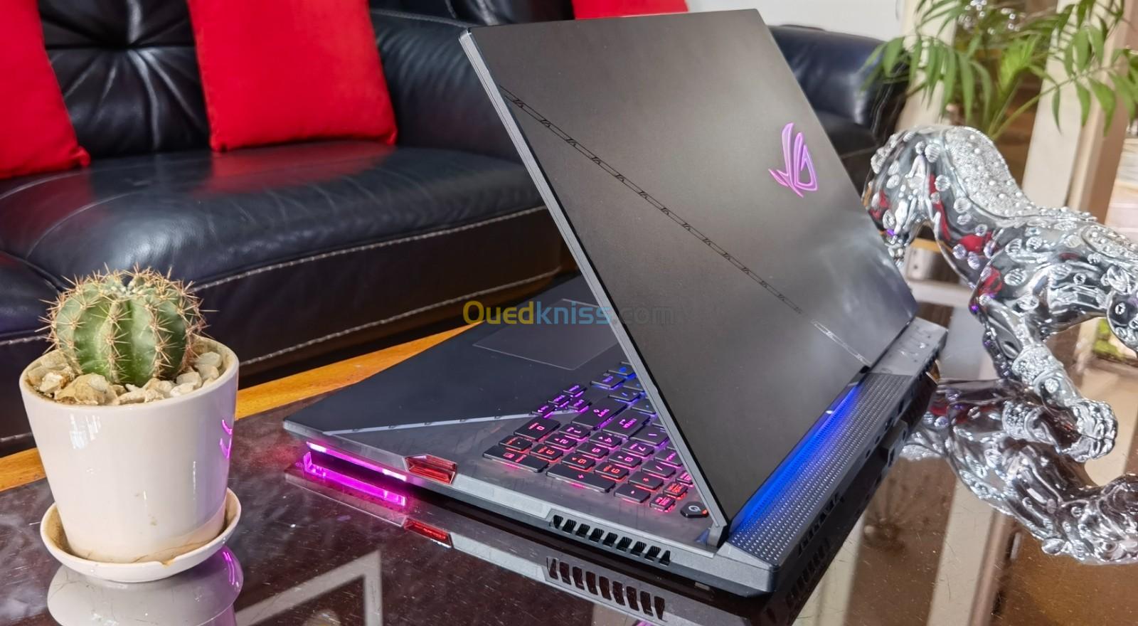 [VENDU]ASUS ROG STRIX SCAR 17 -i9-12900H -RTX™ 3080Ti📺17.3" QHD 240Hz-SSS 1TB - RAM 32Go-TDP 165Watts