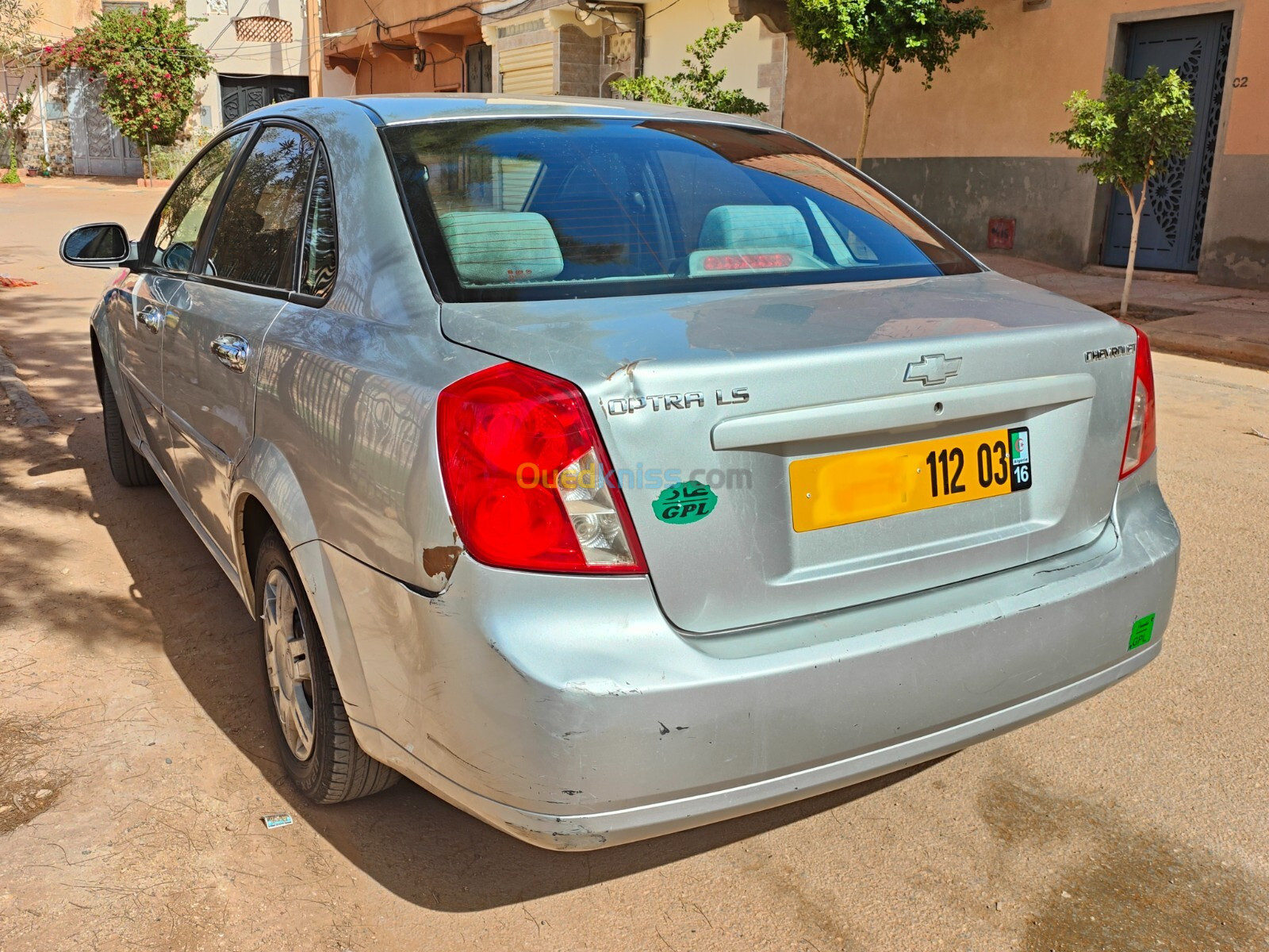 Chevrolet Optra 4 portes 2012 Optra 4 portes