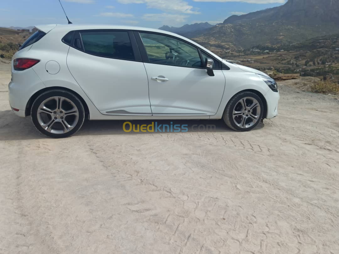 Renault Clio 4 2015 GT Line +