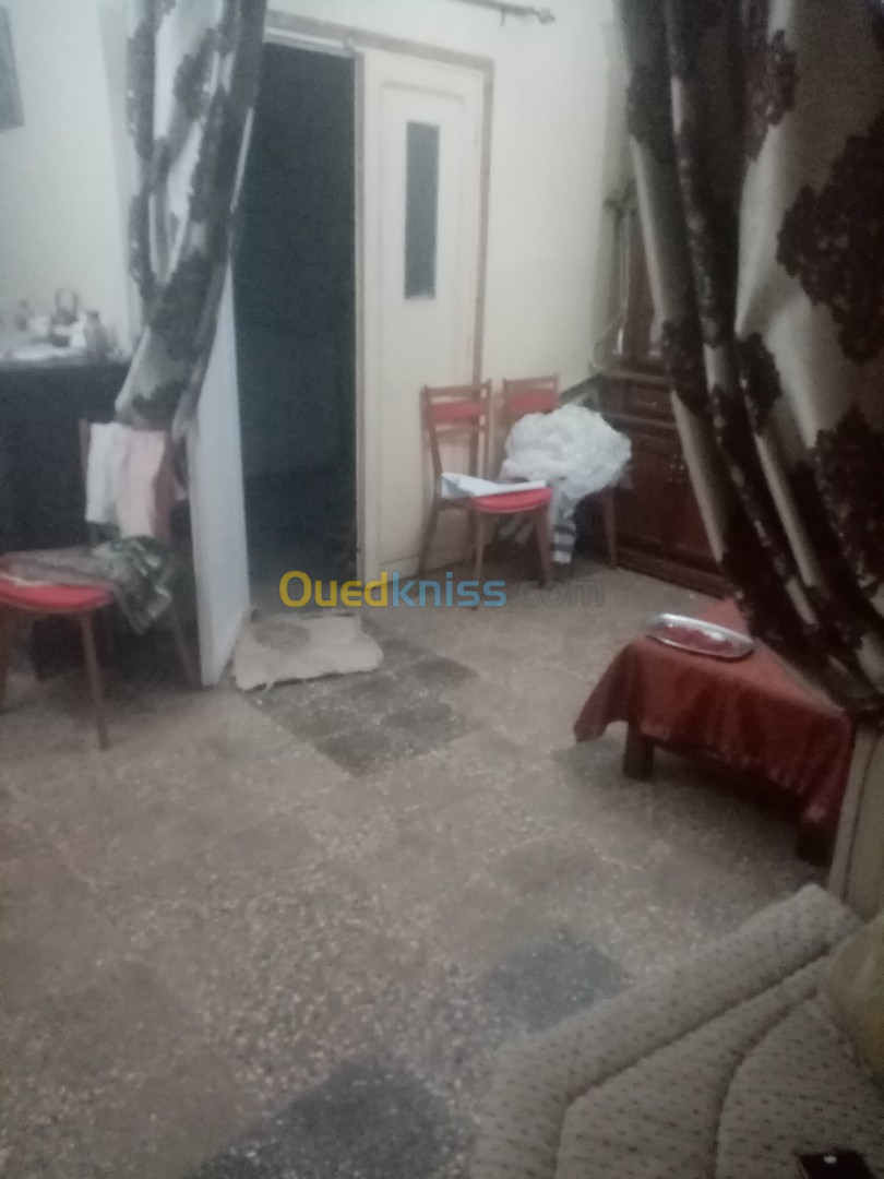 Vente Appartement F5 Mascara Mohammadia