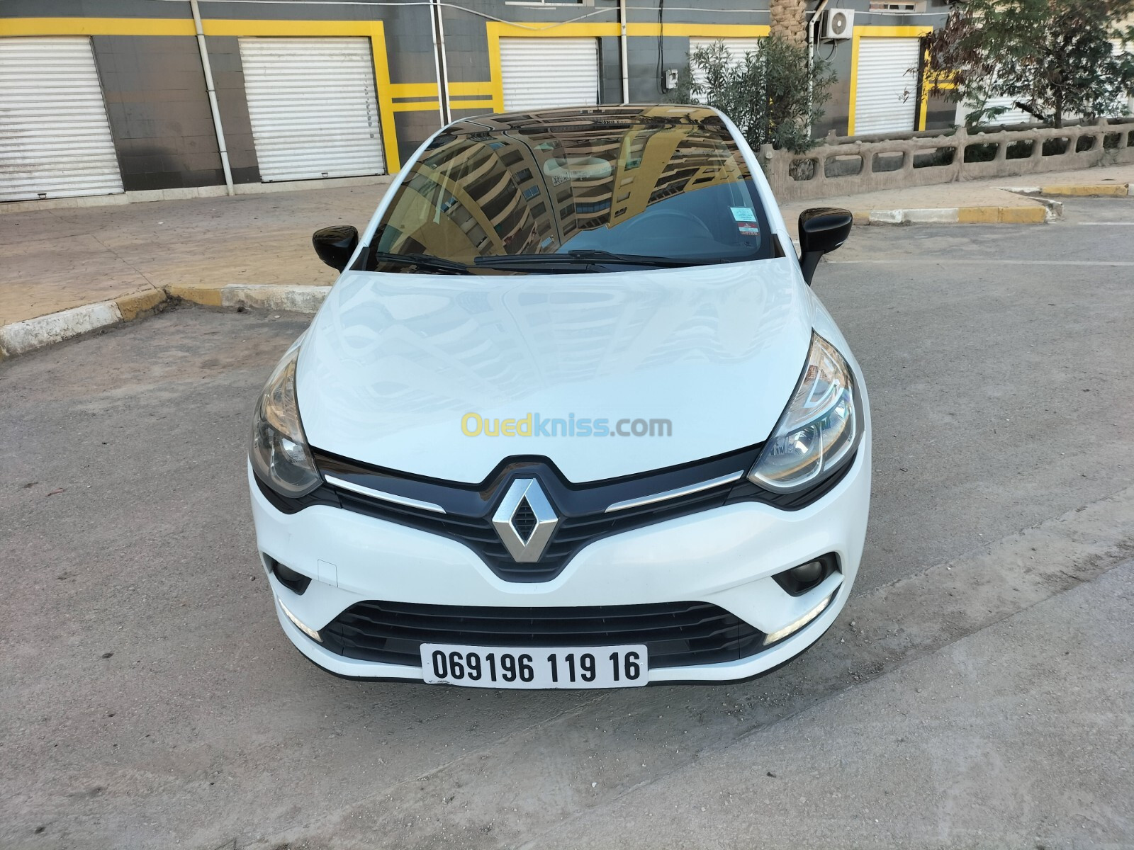 Renault Clio 4 2019 Limited 2