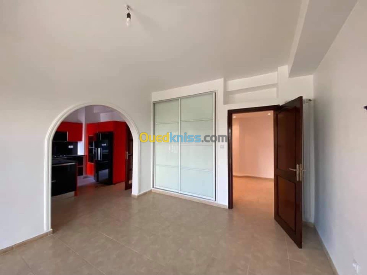 Location vacances Appartement F3 Alger Bab ezzouar