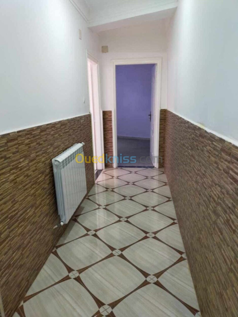 Location Appartement F3 Boumerdès Corso