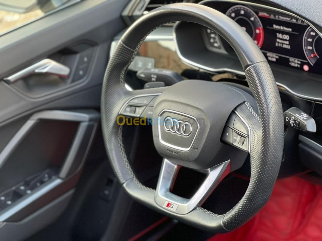 Audi Q3 2021 Q3