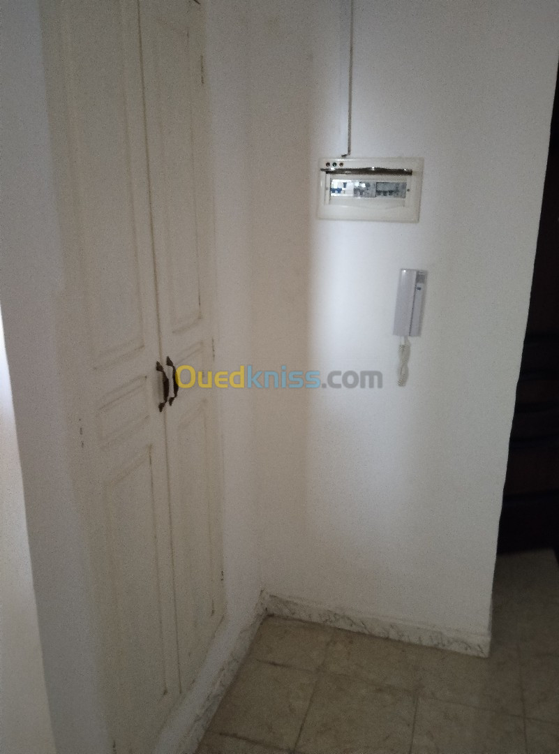 Vente Appartement F3 Oran Misseghine