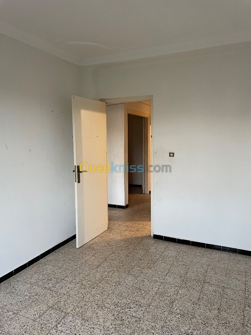 Location Niveau De Villa F5 Alger Dar el beida