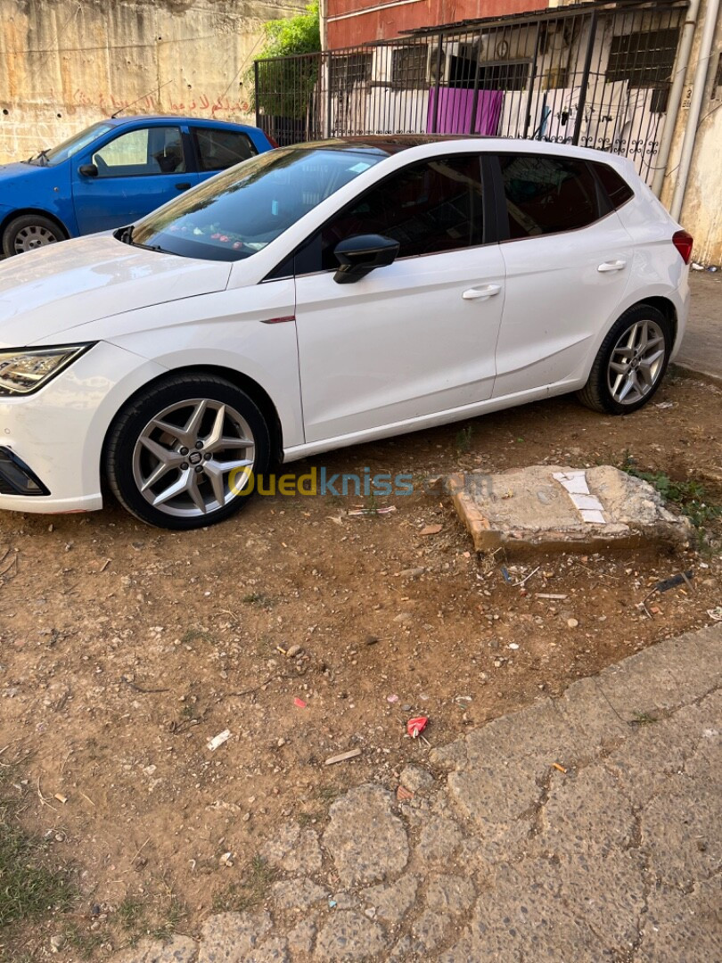 Seat Ibiza 2018 Fully +Toit ouvrant