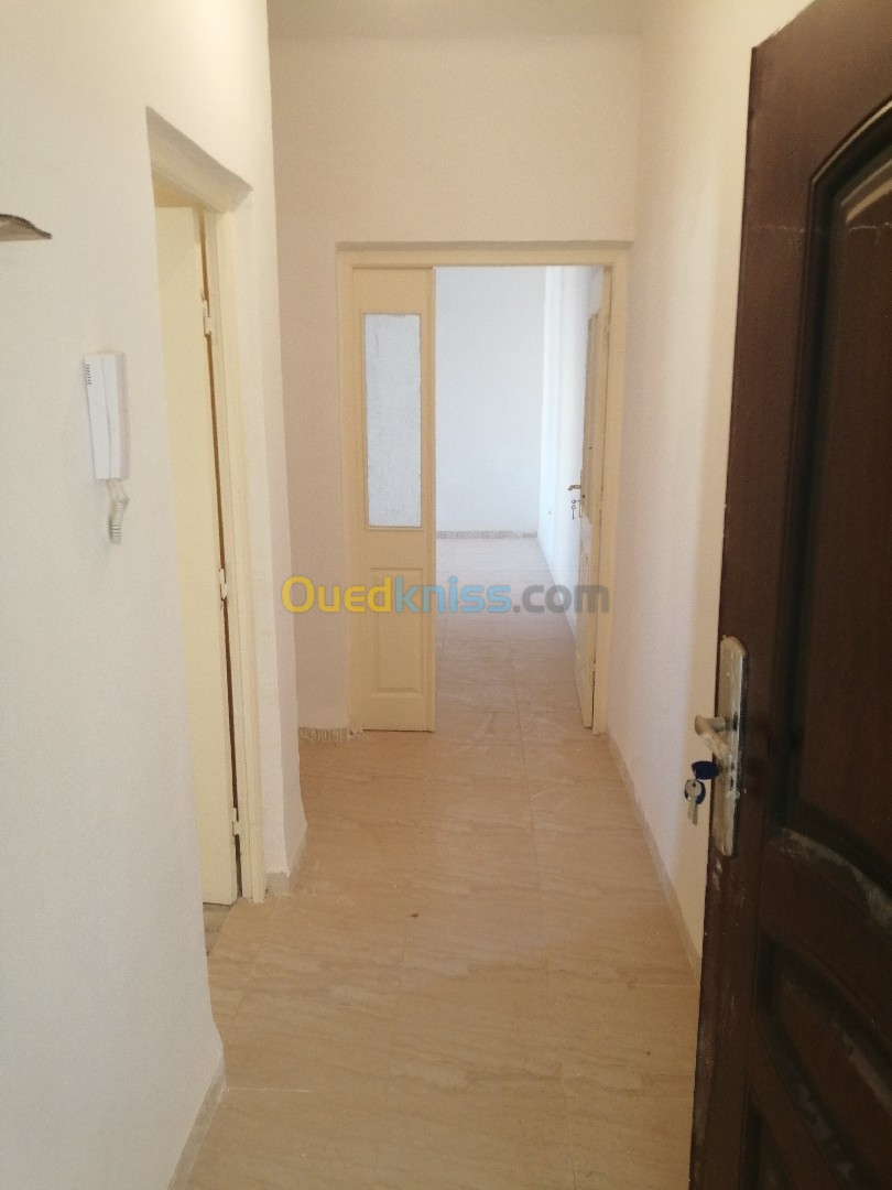 Vente Appartement F3 Oran Misseghine