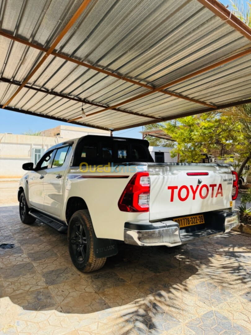 Toyota Hilux 2022 