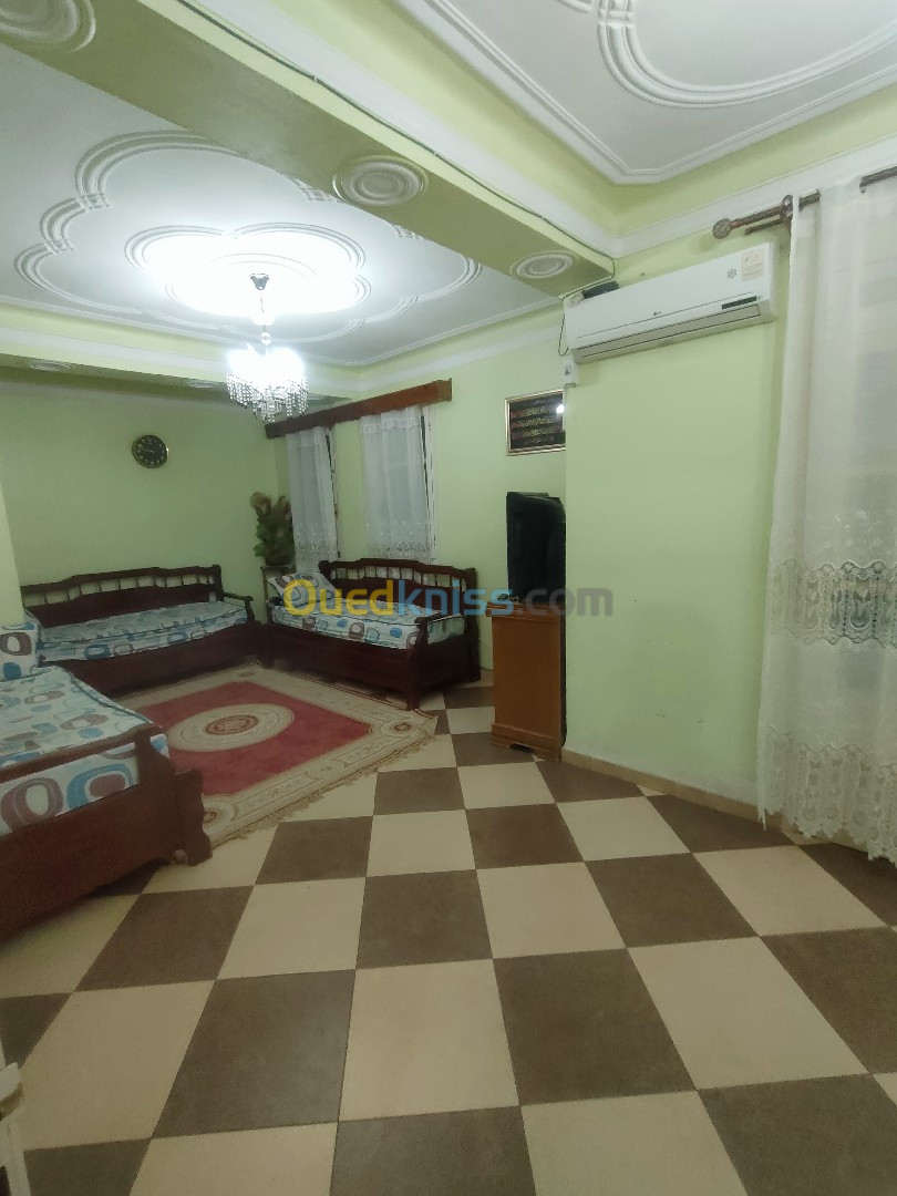 Location Appartement F2 Jijel El aouana