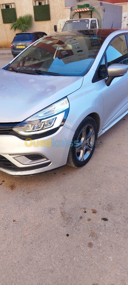 Renault Clio 4 2021 GT Line +