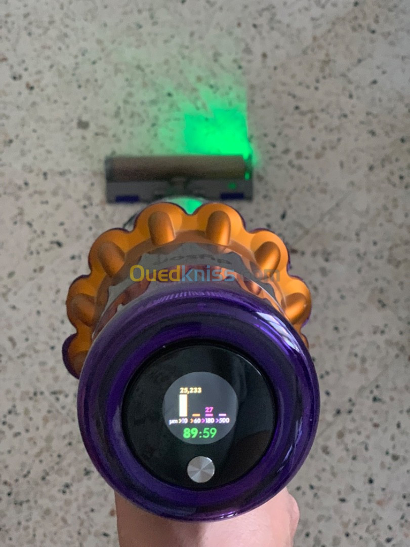 Dyson V15 detect absolute extra