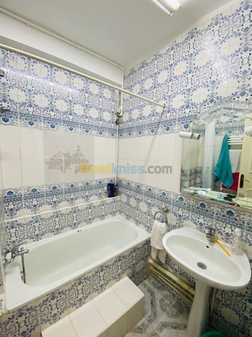 Location Appartement F3 Alger Hydra