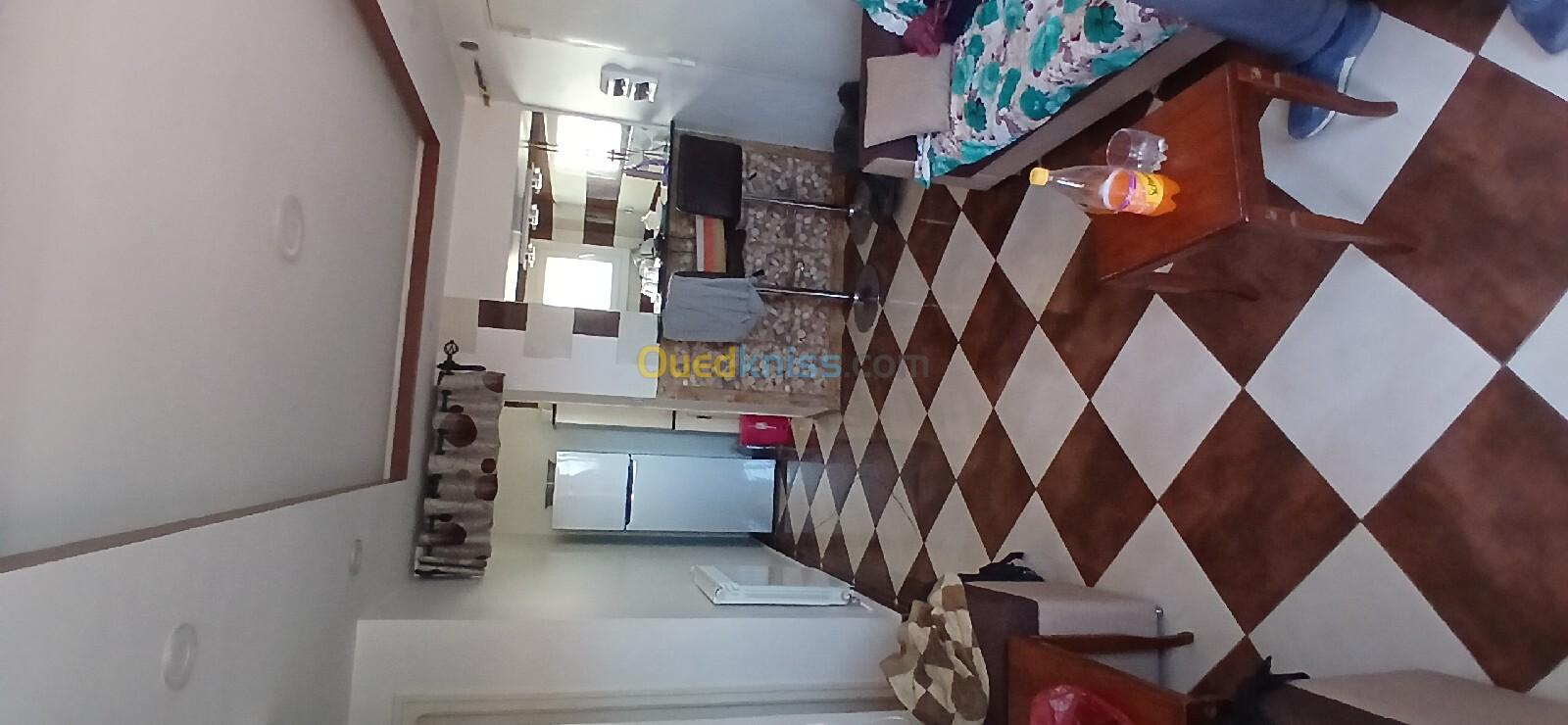 Location Appartement F2 Tizi ouzou Tigzirt