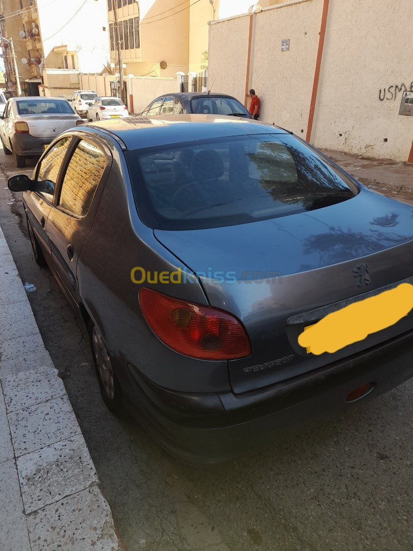 Peugeot 206 Sedan 2008 