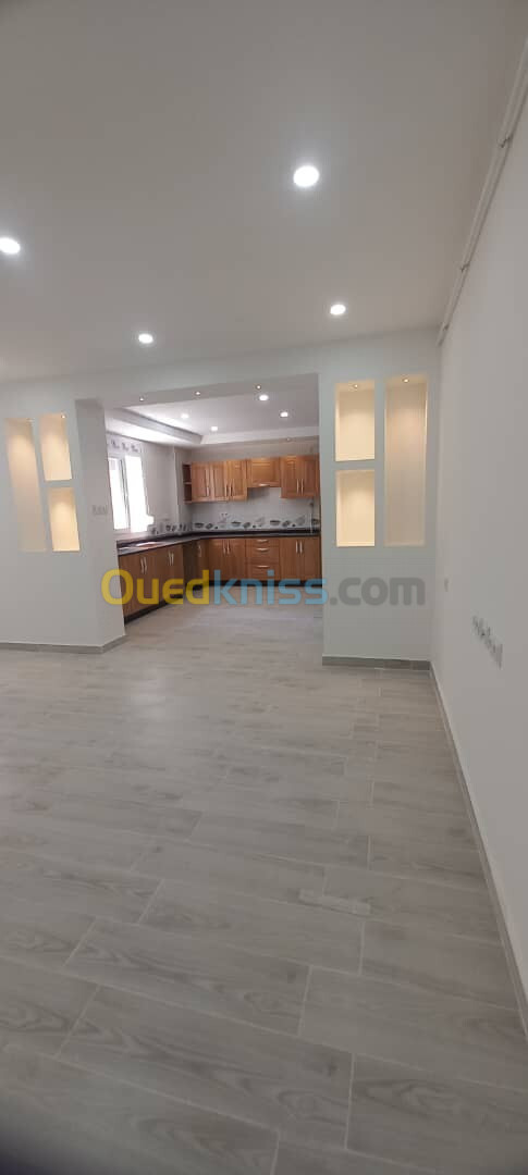 Vente Studio Alger Bordj el kiffan