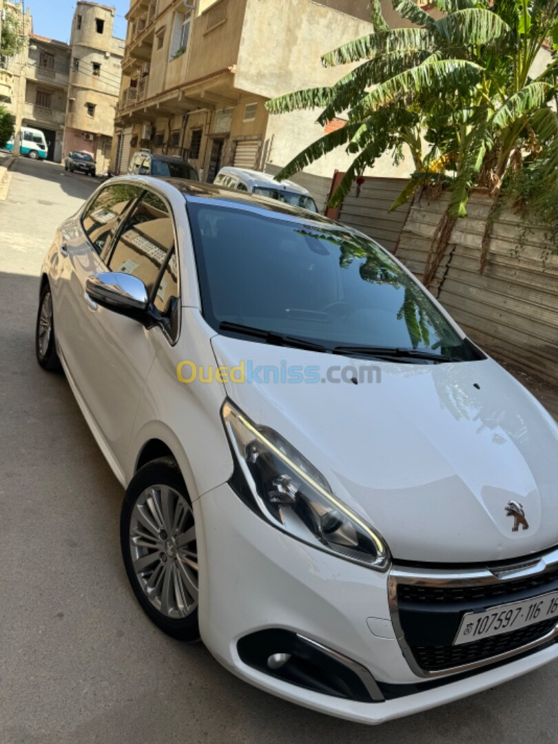 Peugeot 208 2016 Allure Facelift