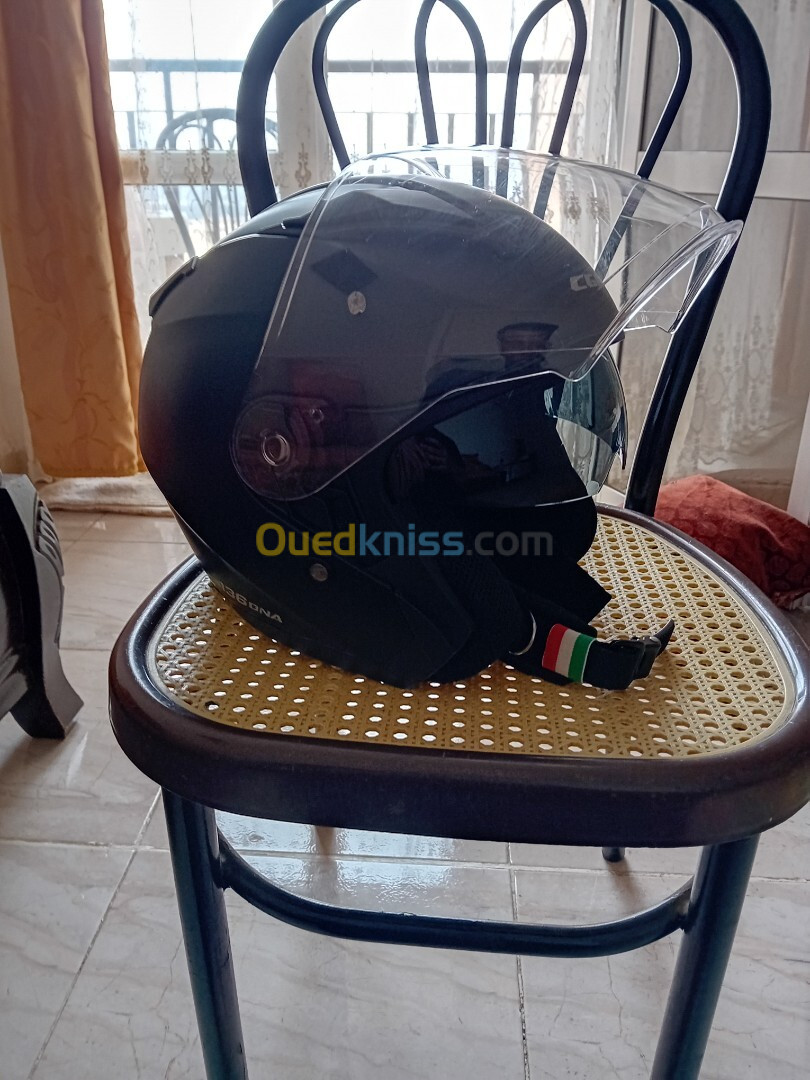 Casque moto