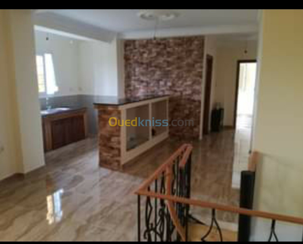 Location Appartement F4 Alger Saoula