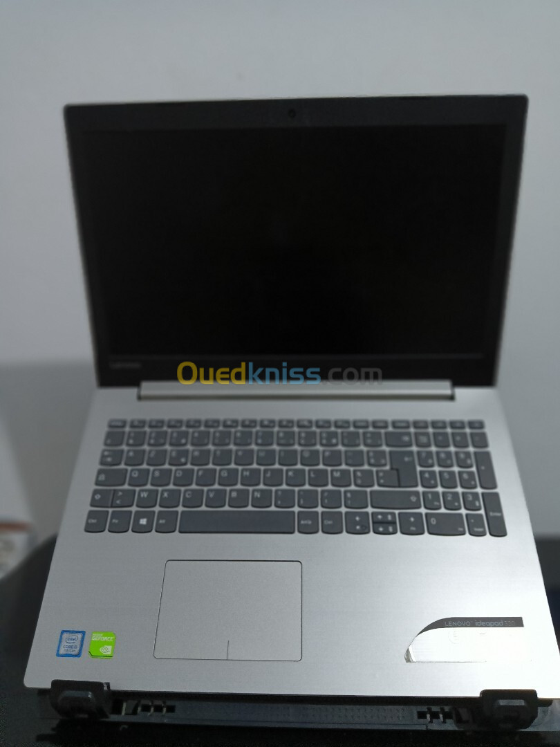 Lenovo IdeaPad 320 (Caba)