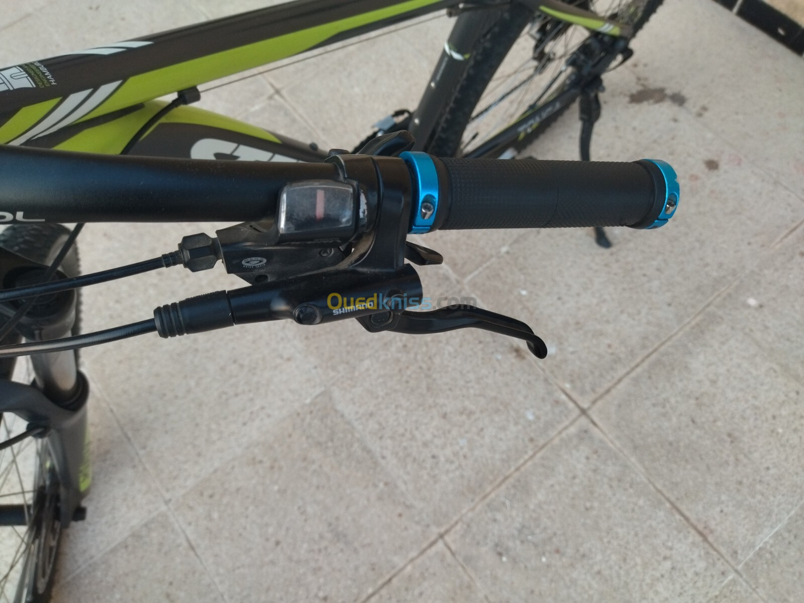 Vélo Stevens VTT taille M 29